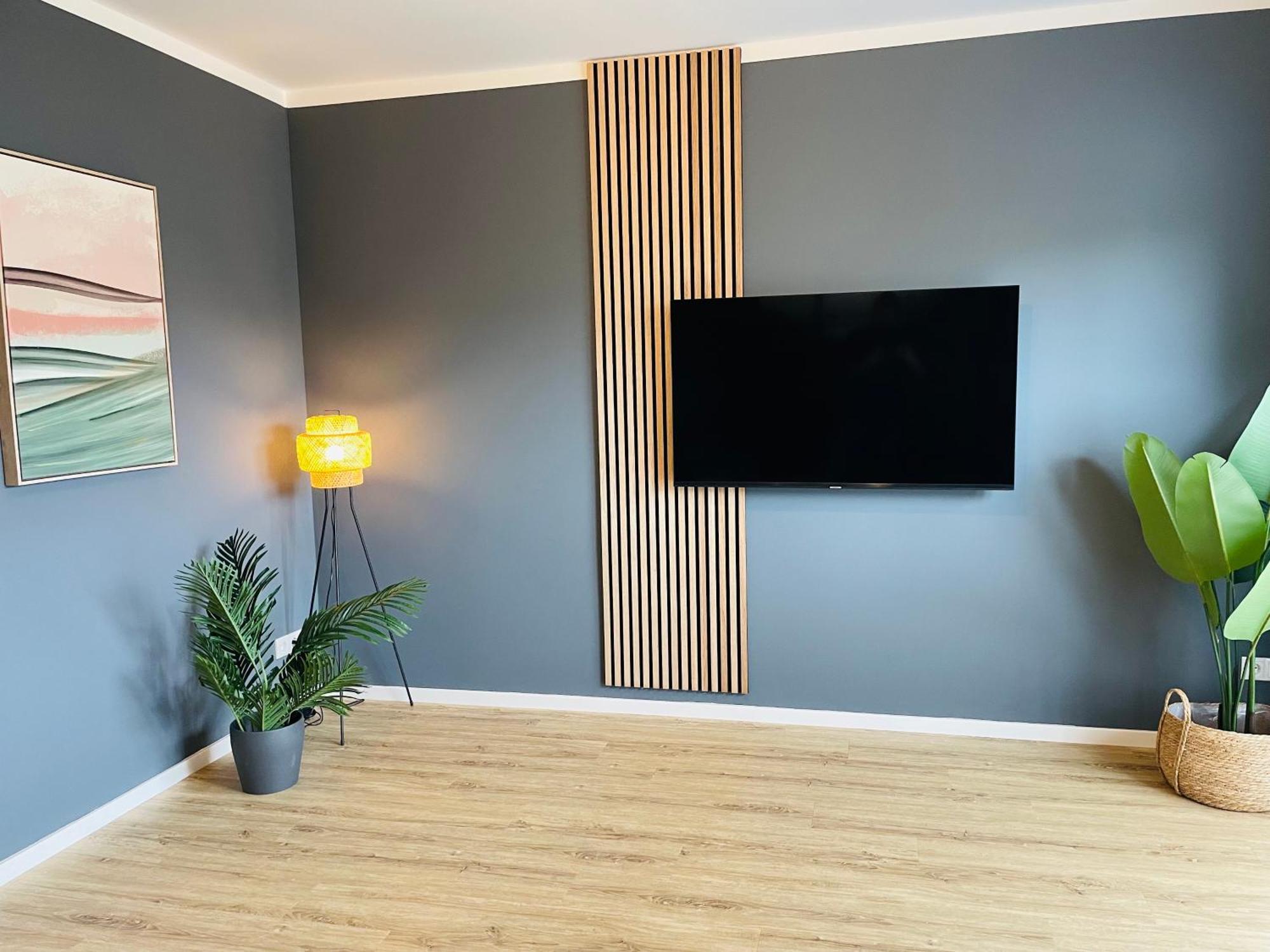 Lightplace - Moderne Apartments In Braunschweig - Balkon - Netflix - Am Kanal Esterno foto